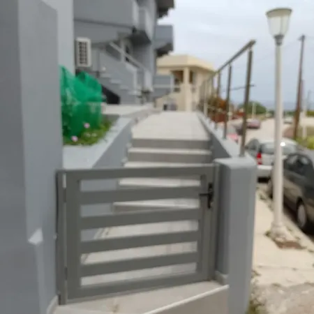 Apartment E&a Luxury With Sea View Sgourou