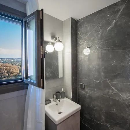 Διαμέρισμα E&a Luxury With Sea View Sgourou