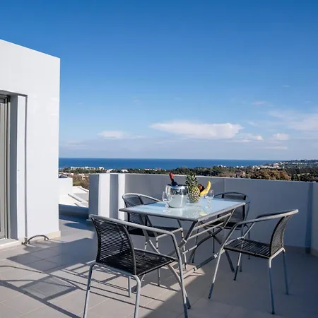 Apartment E&a Luxury With Sea View Sgourou